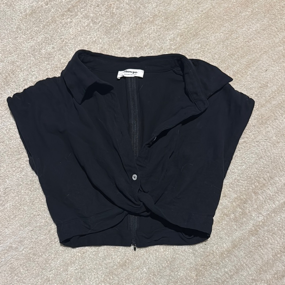 SHOWPO CROPPED BLOUSE